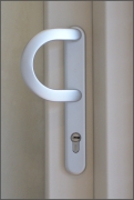 Hoppe voordeur greep ronde beugel aluminium kleurig