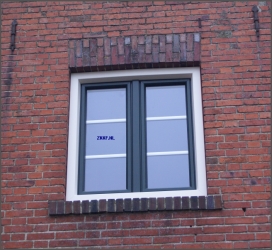 Kunststof openslaande ramen als stolp of verhuis raam